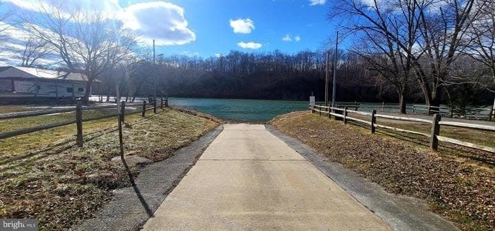 Boat ramp on the Potomac at River Bend